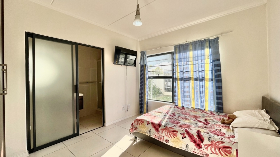 3 Bedroom Property for Sale in De Velde Western Cape